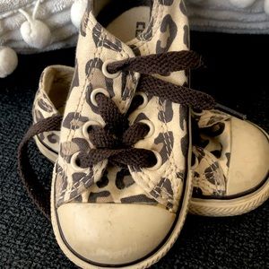 Baby girls Converse Chucks